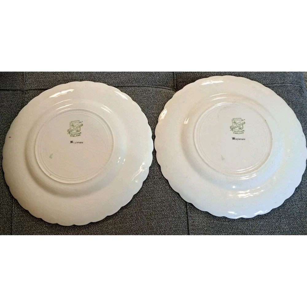 Lot‎ Of 2 Olde Chelsea Miniature Staffordshire England  8